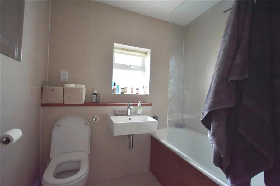 Marine Parade West, Clacton-on-Sea, CO15, photo 6