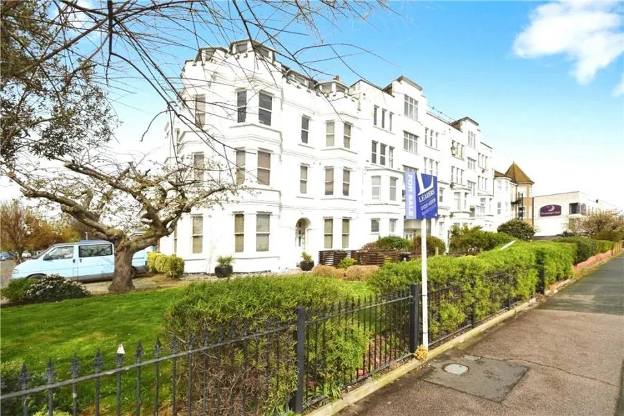 Marine Parade West, Clacton-on-Sea, CO15, photo 2