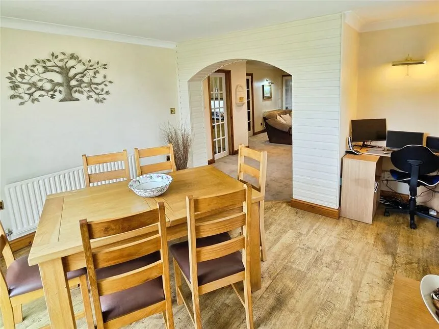Pleasant View, Weston Rhyn, SY10, photo 5