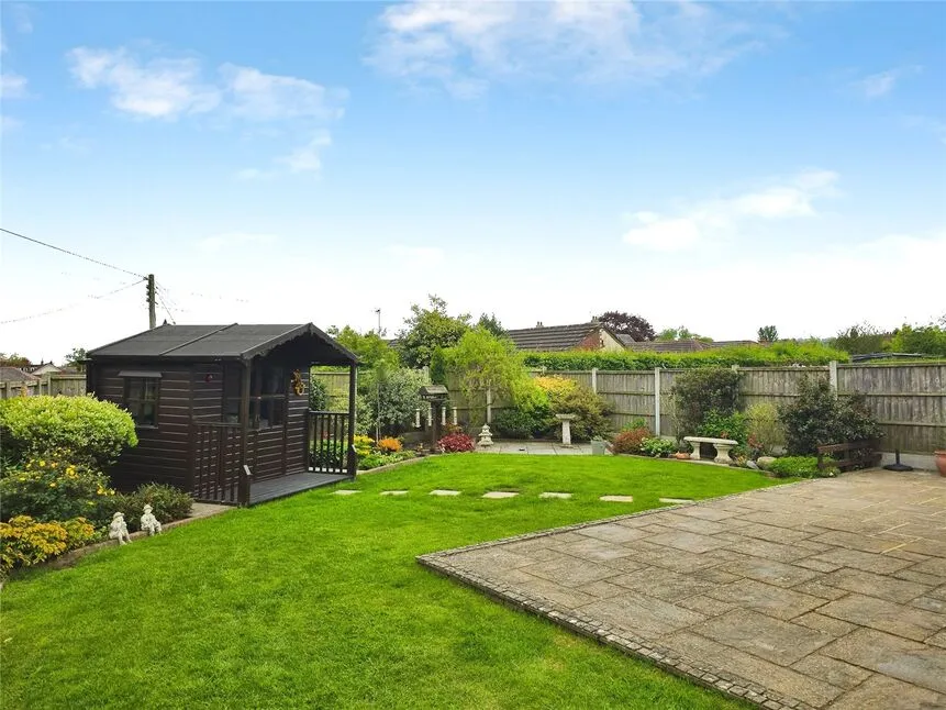 Pleasant View, Weston Rhyn, SY10, photo 22