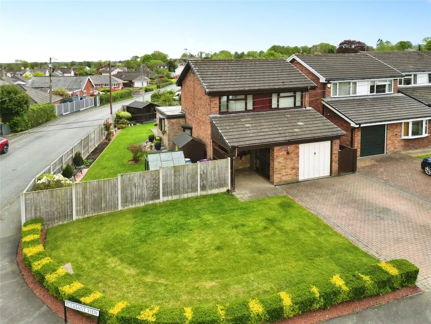Pleasant View, Weston Rhyn, SY10, photo 18