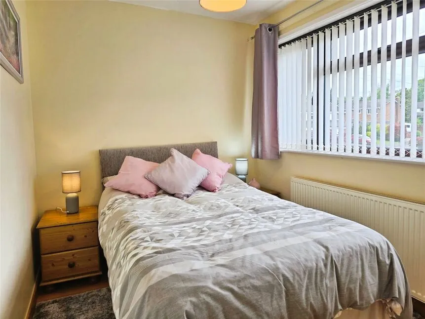 Pleasant View, Weston Rhyn, SY10, photo 13
