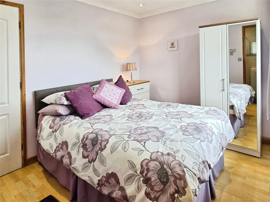 Pleasant View, Weston Rhyn, SY10, photo 11