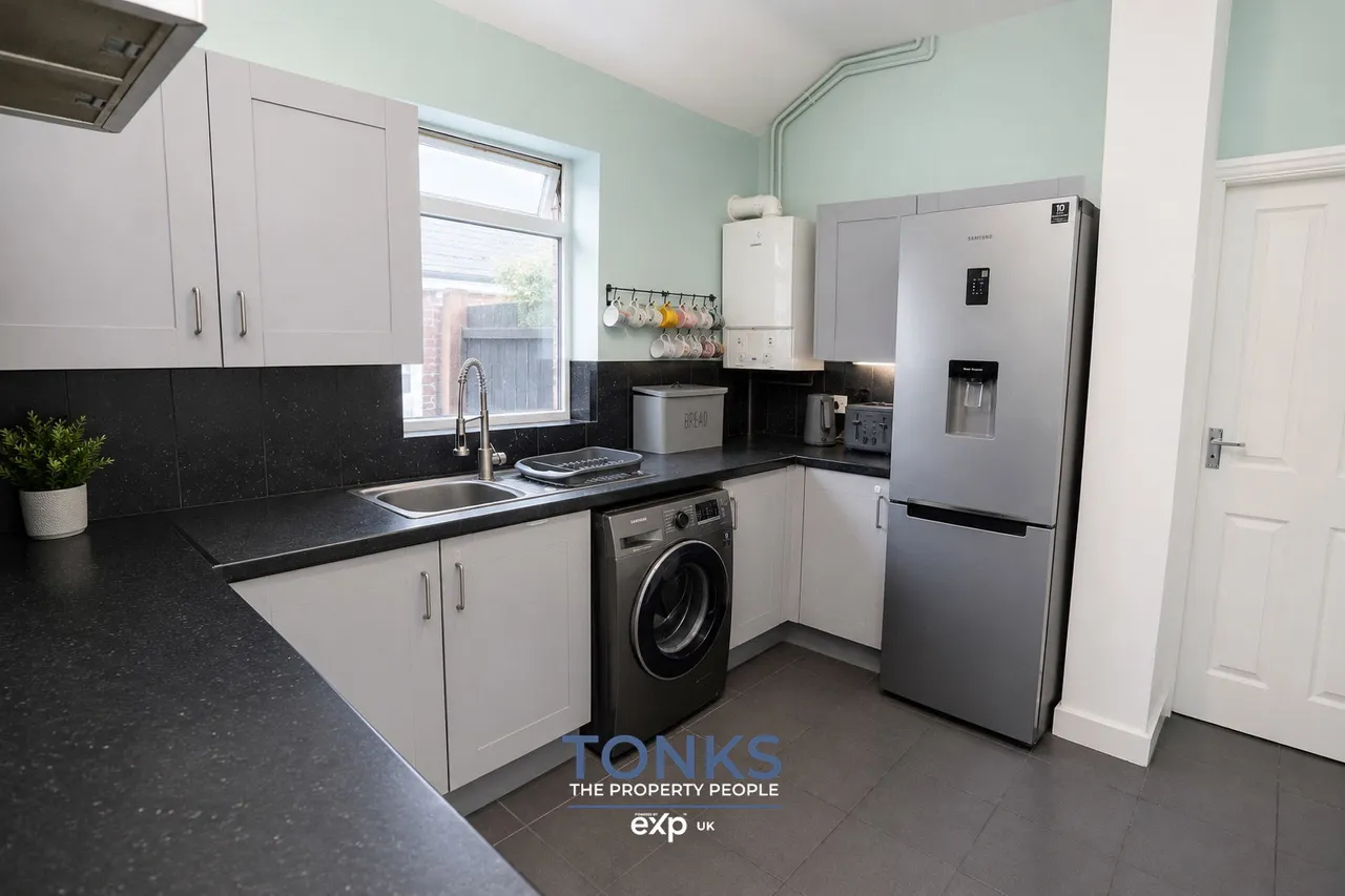 Gorsty Hill Road, Rowley Regis, B65, photo 5