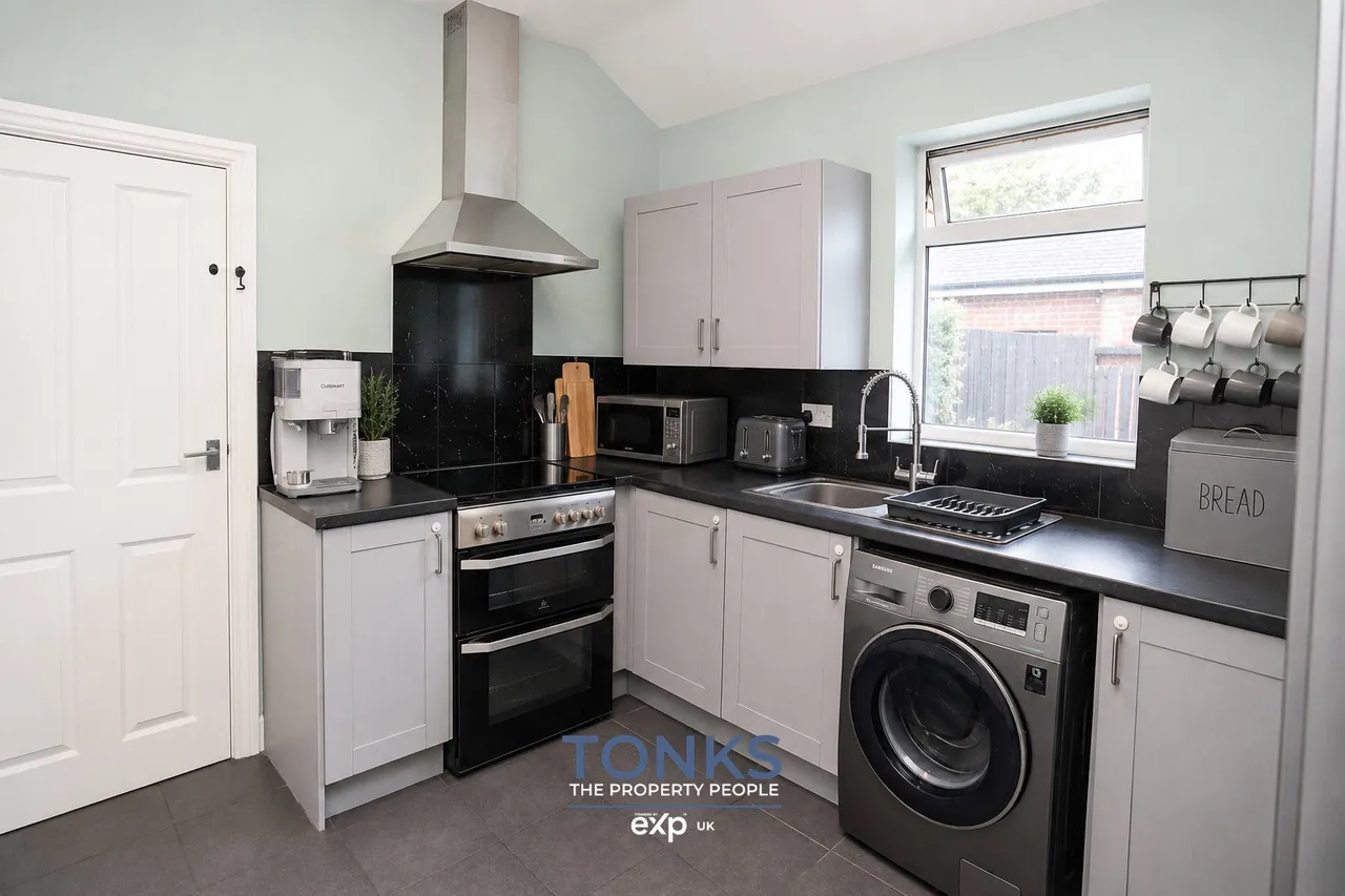 Gorsty Hill Road, Rowley Regis, B65, photo 6