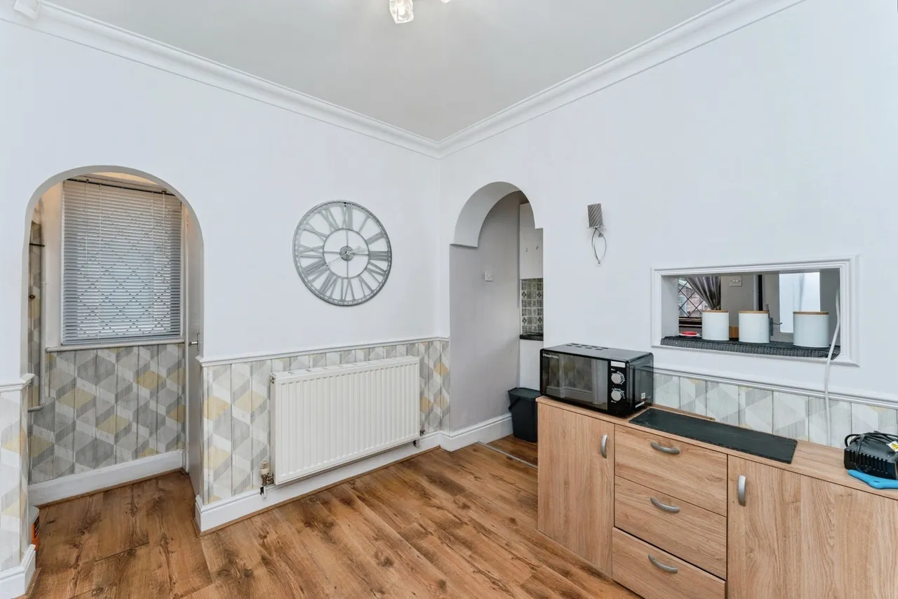 Hawthorn Road, Little Sutton, CH66, photo 6