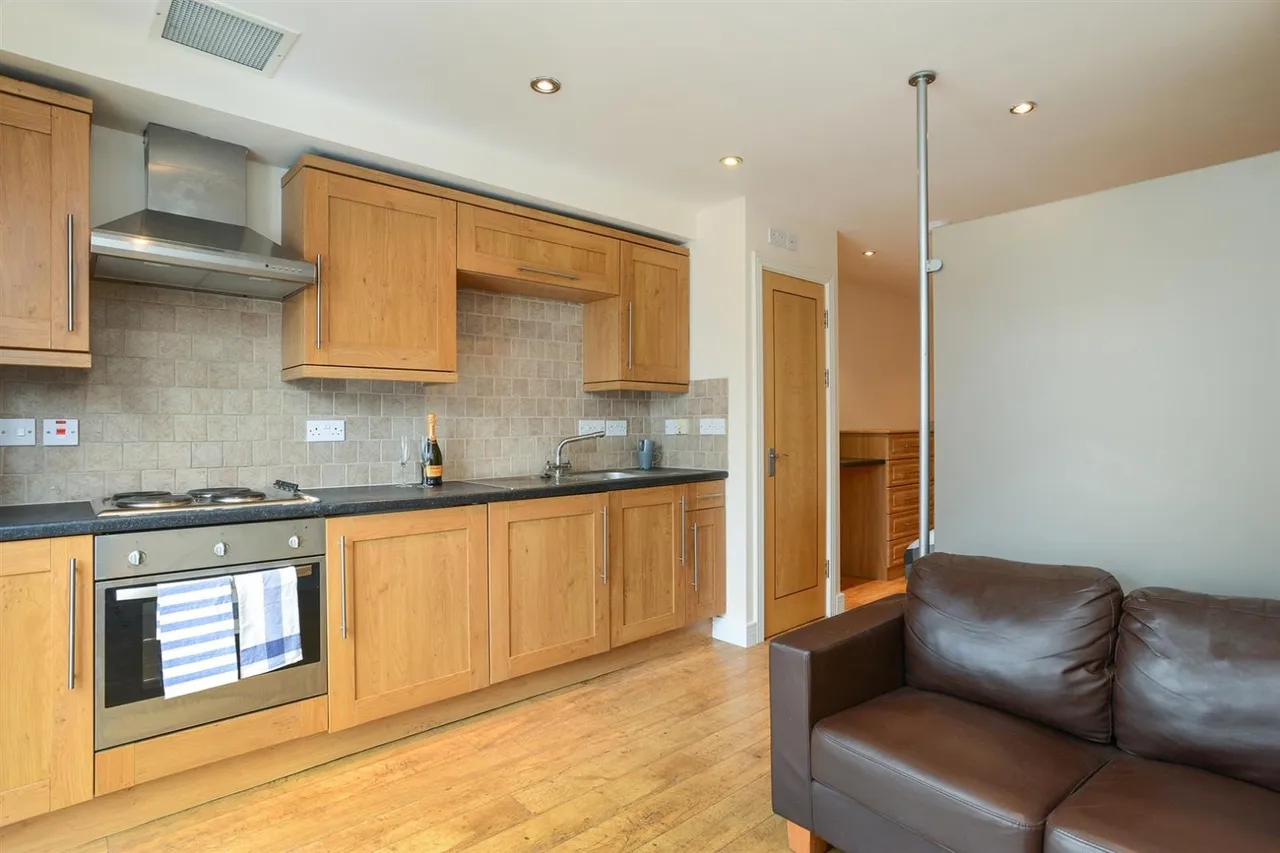 East Street, Nottingham, NG1, photo 2