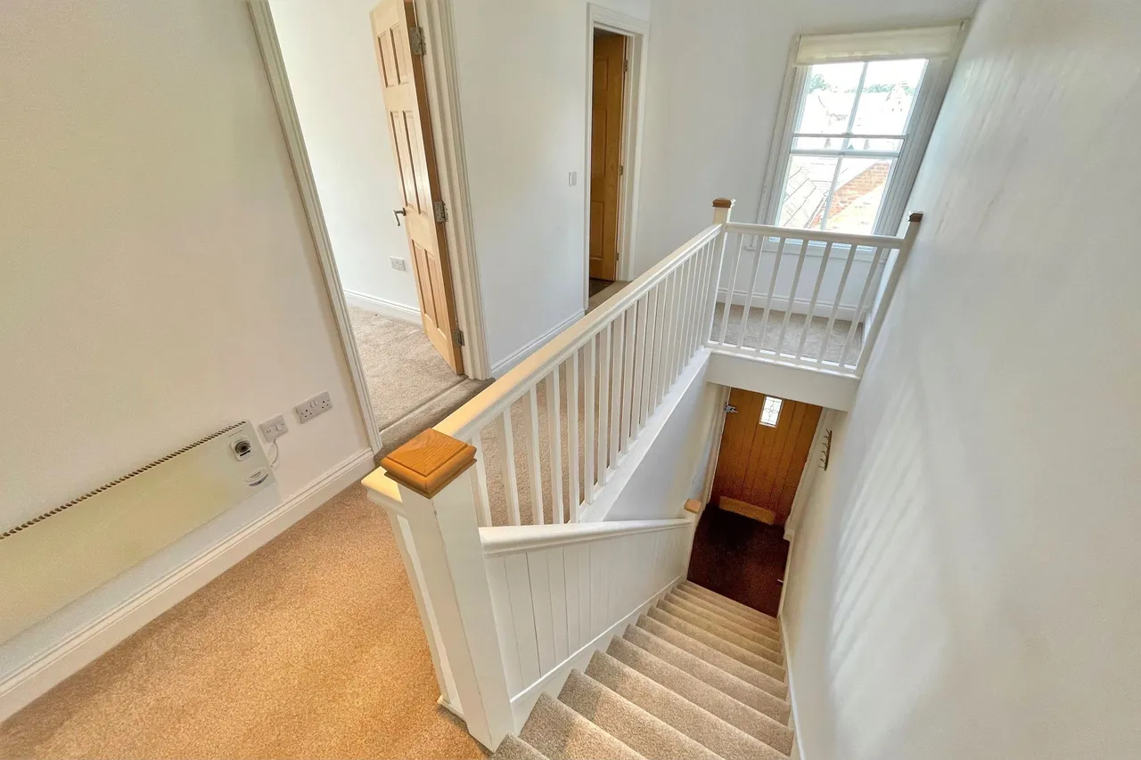 Corders Lane, Moreton-In-Marsh, GL56, photo 4