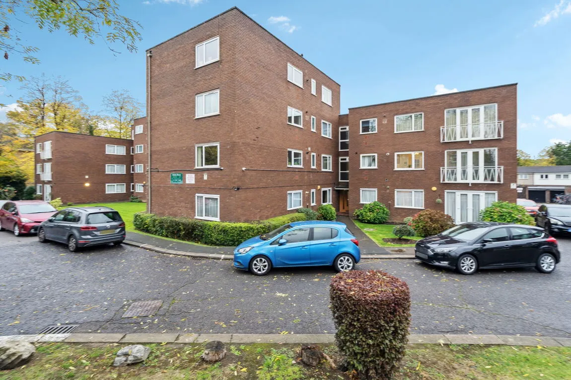 2 bed flat for sale, Derby House, Pinner, HA5