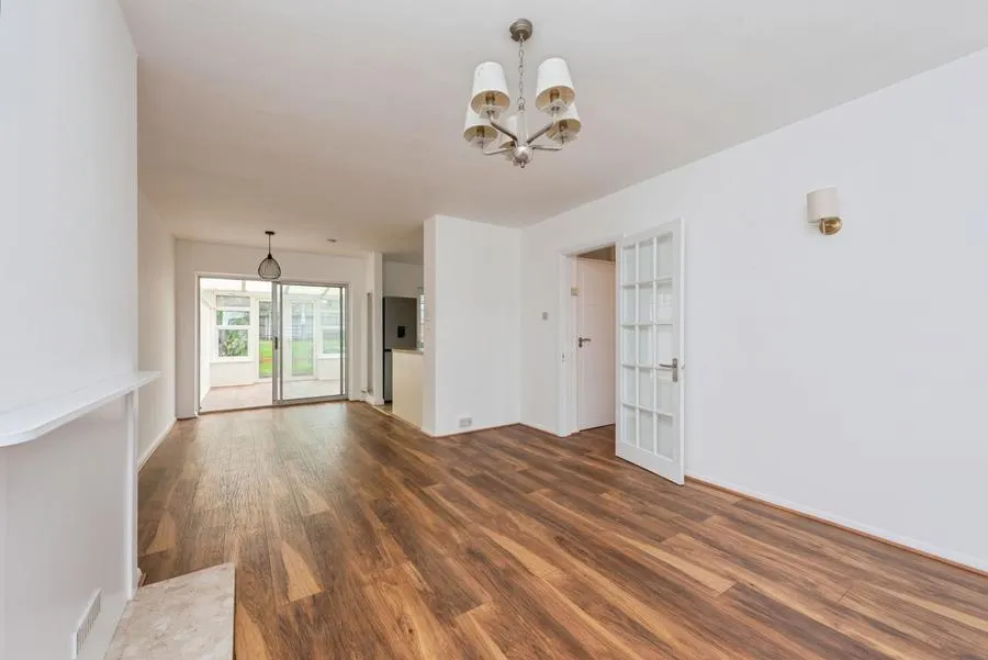Whitton Dene, Hounslow, TW3, photo 20
