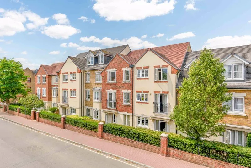 Churchfield Road, Walton-On-Thames, KT12, photo 11