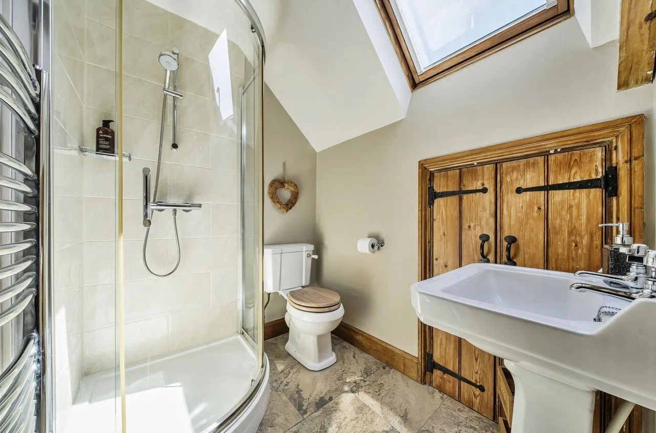 Blake House, Bove Town, BA6, photo 16