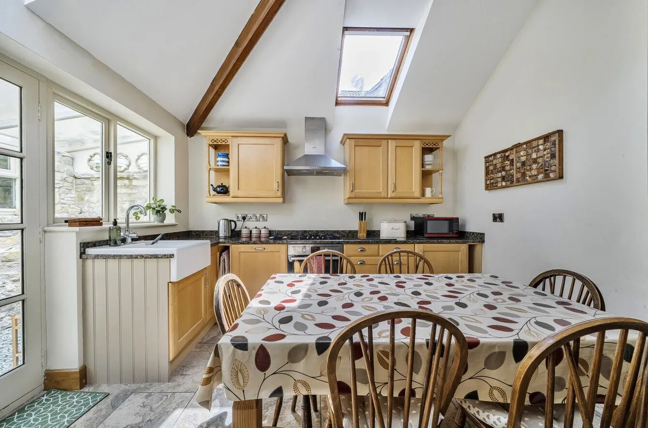 Blake House, Bove Town, BA6, photo 10