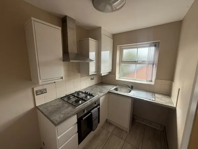 The Willows. Village Road, Oxton, CH43, photo 2