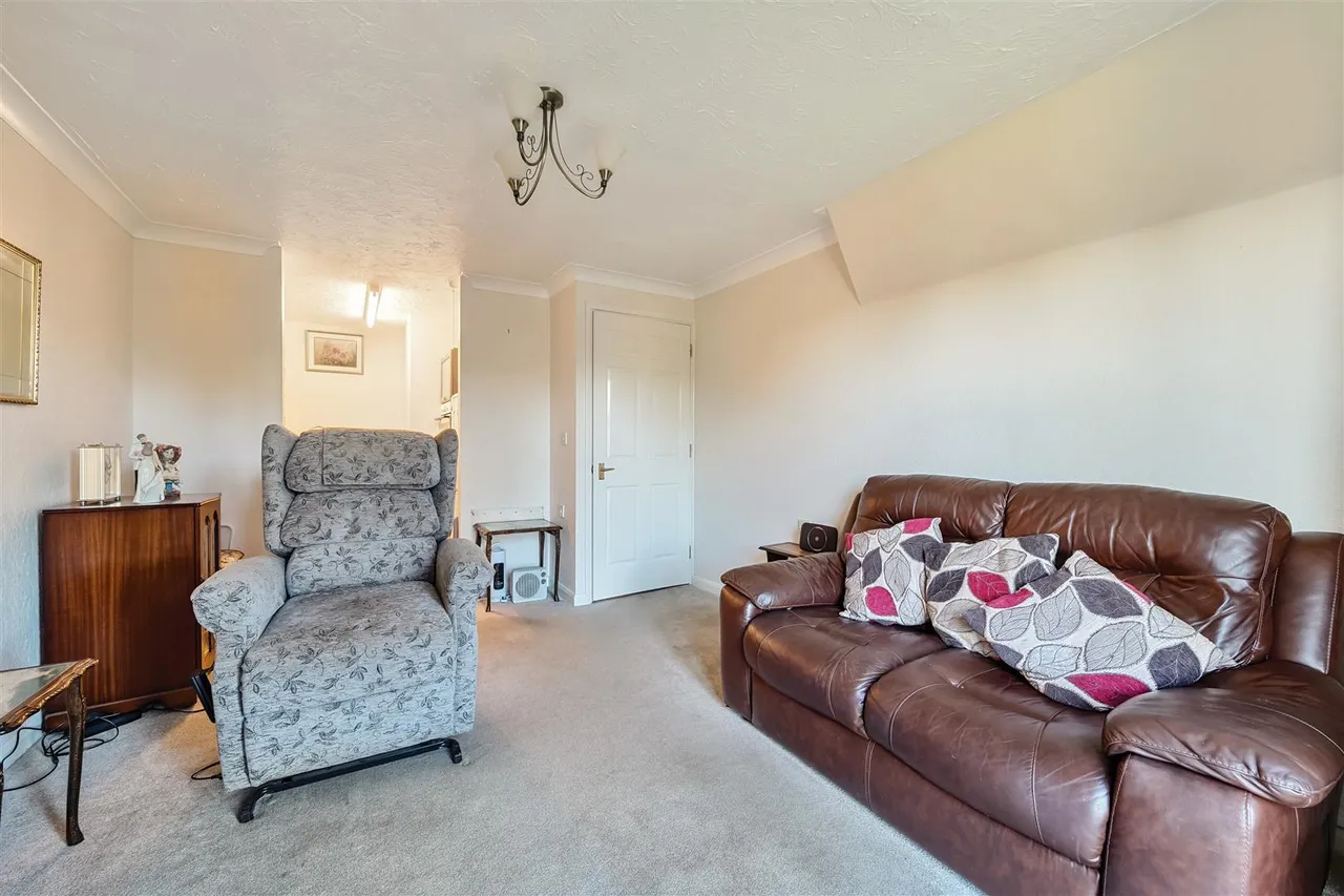 Junction Road, Romford, RM1, photo 6