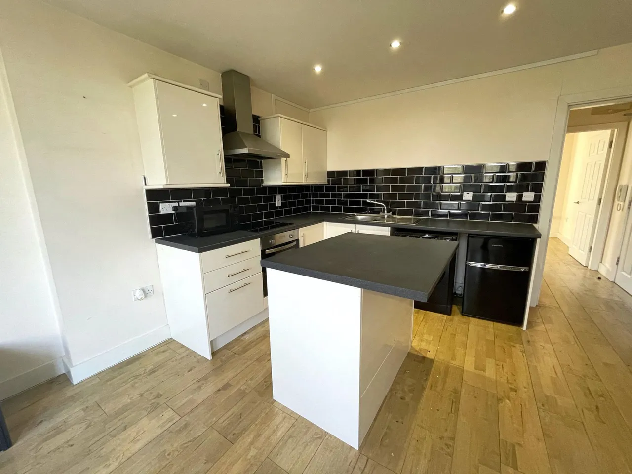 Clarendon Park Road, Clarendon Park, Leicester, LE2, photo 4