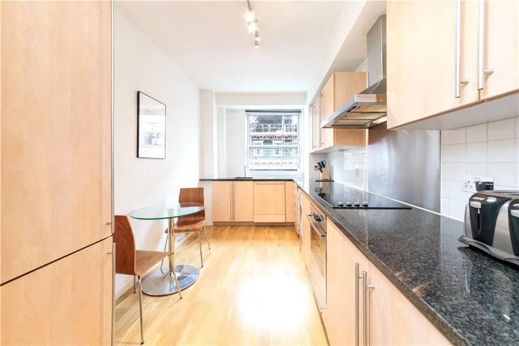 Weymouth Street, London, W1W, photo 6