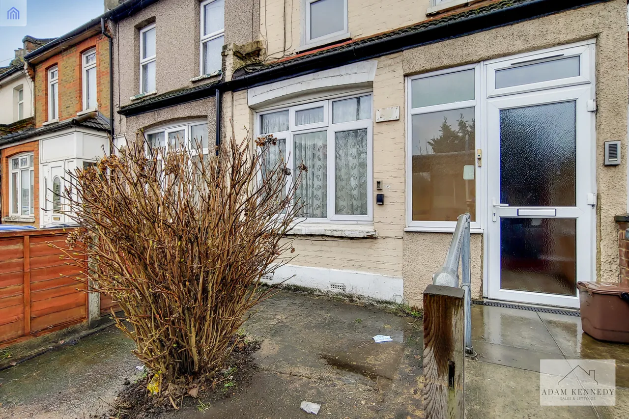 215 Nags Head Road, Enfield, Greater London, EN3 7AE, photo 14