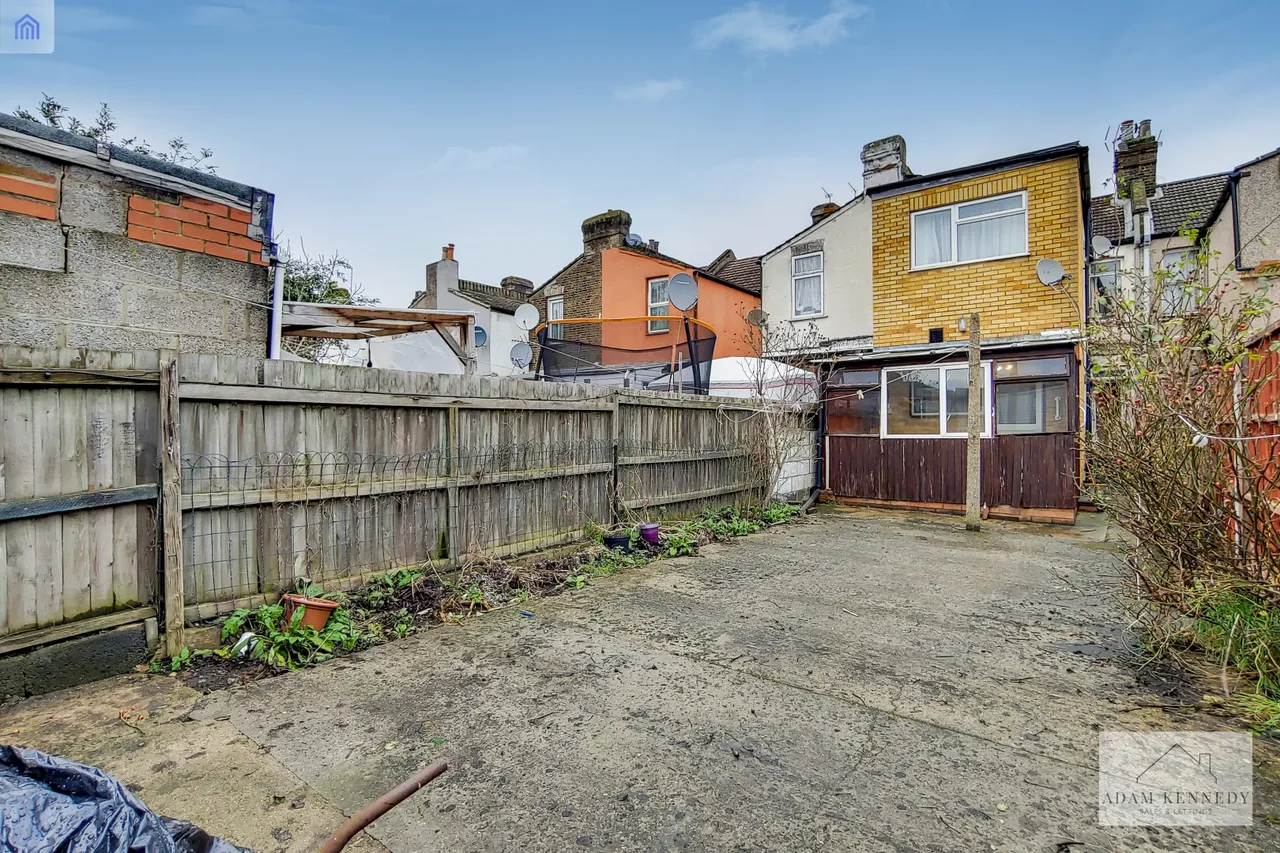 215 Nags Head Road, Enfield, Greater London, EN3 7AE, photo 13