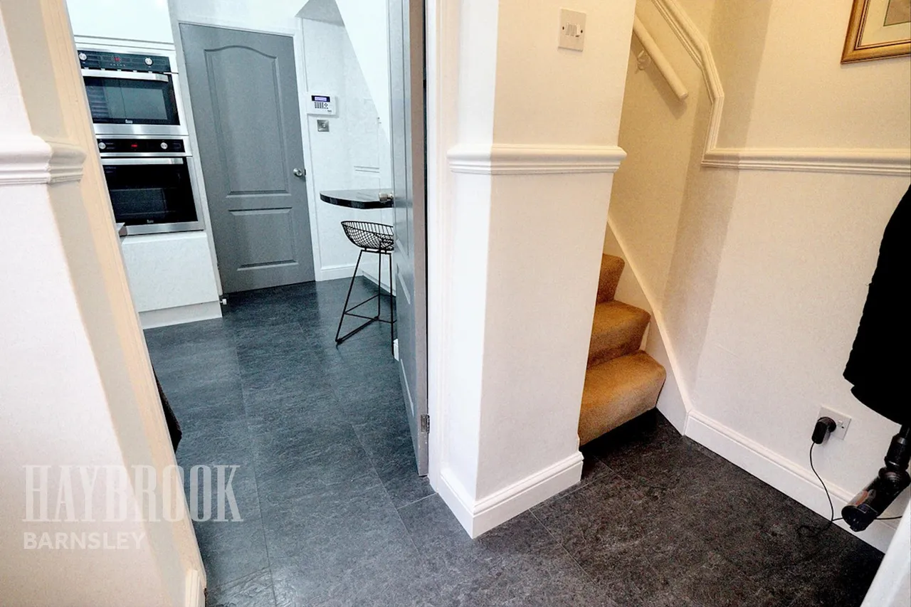 Oakwell Terrace, Barnsley, photo 8