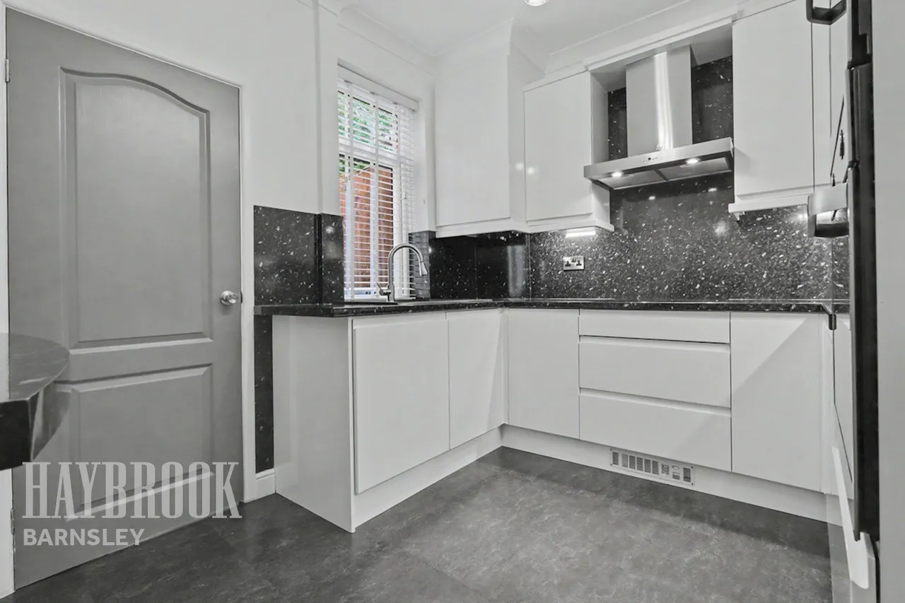 Oakwell Terrace, Barnsley, photo 6