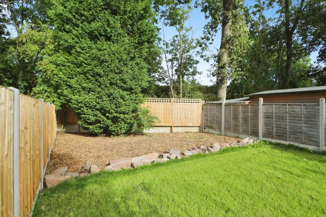 Ridgway Road, Ashby-De-La-Zouch, LE65, photo 17