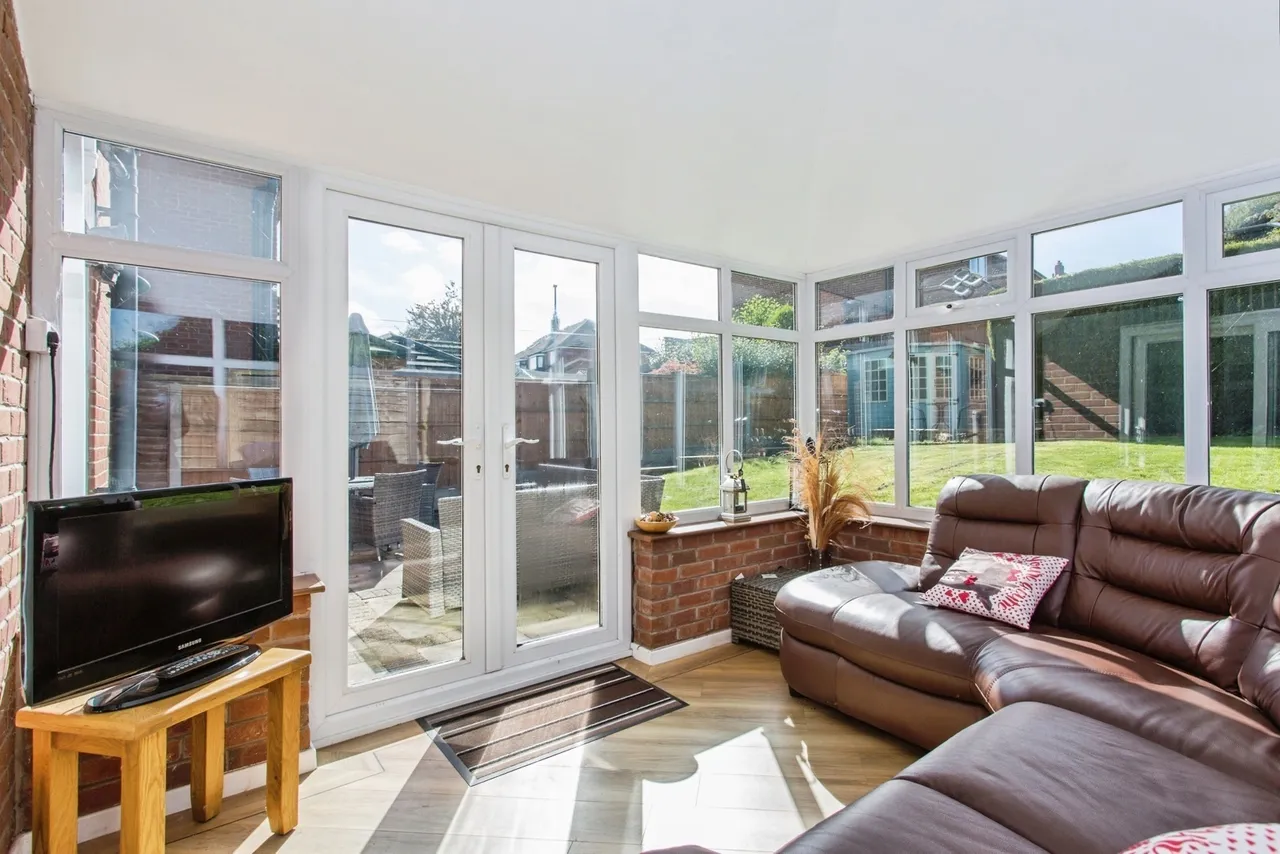Preston Road, Clayton-le-Woods, PR6, photo 8