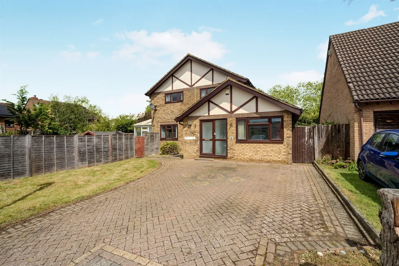 5 bed house for sale, Illingworth Place, Oldbrook, MK6