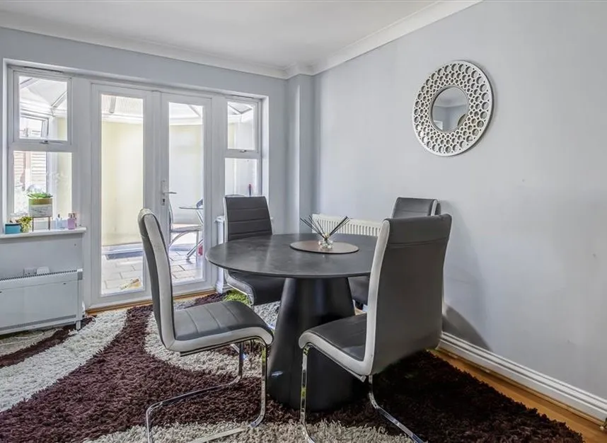 Barlow Drive, Woolwich, SE18, photo 4