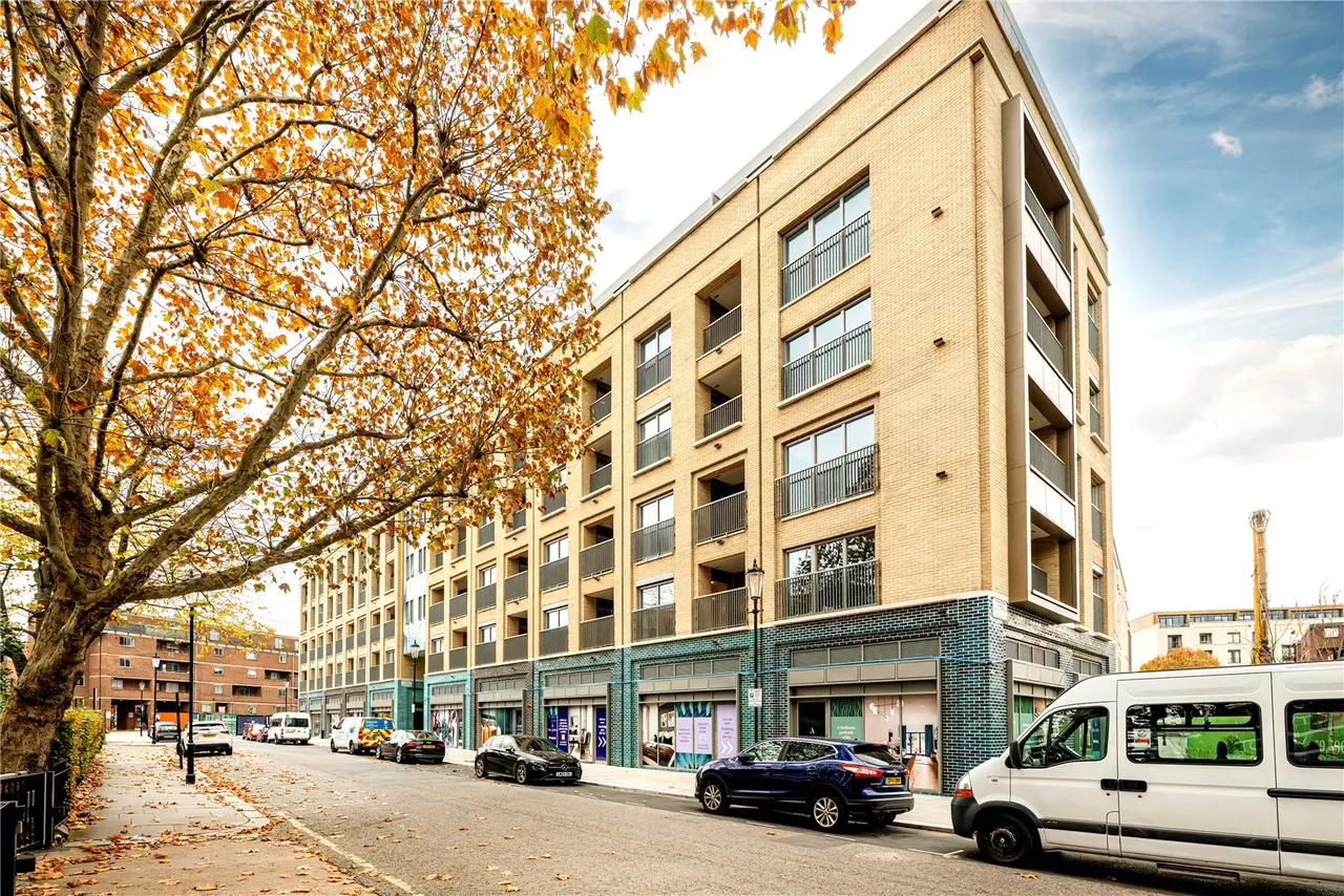 Wheatstone Gardens, London, W10, photo 8