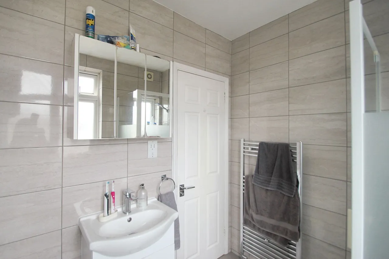 Forest Drive, Woodford Green, IG8, photo 12