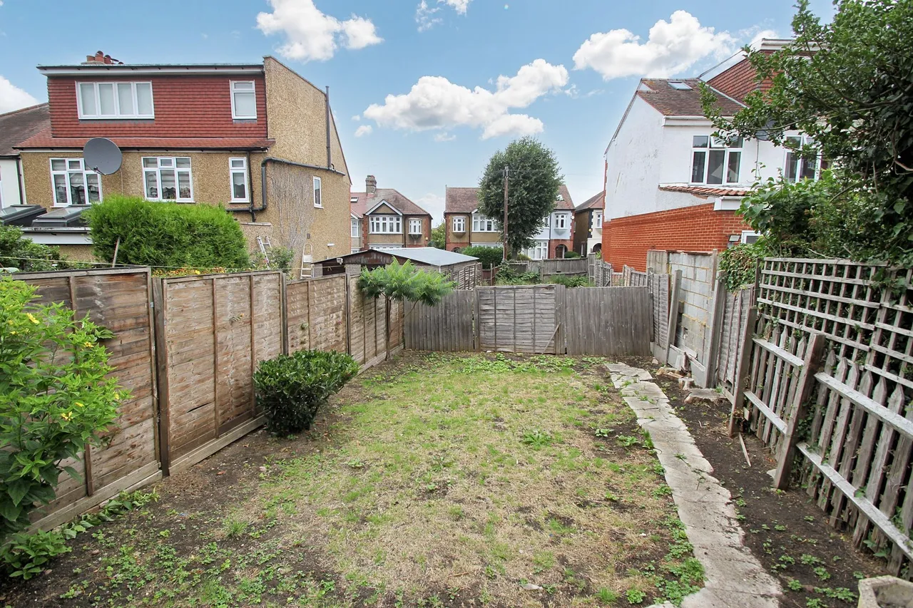 Forest Drive, Woodford Green, IG8, photo 14