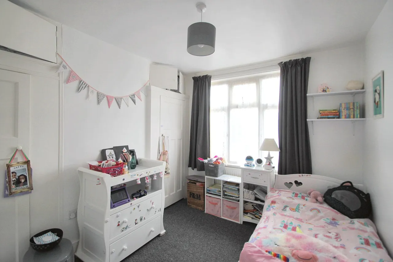 Forest Drive, Woodford Green, IG8, photo 9