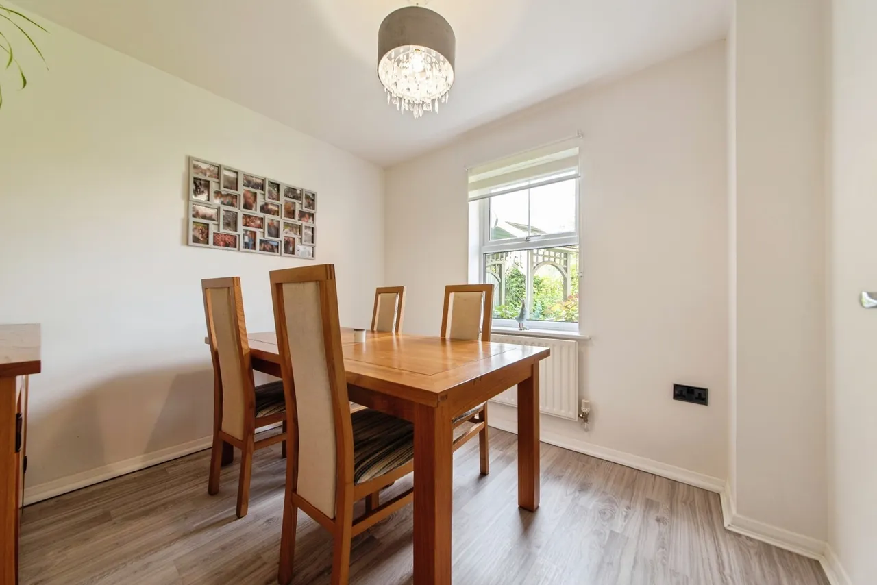 Rochester Close, Bracebridge Heath, Lincoln, Lincolnshire, LN4, photo 8