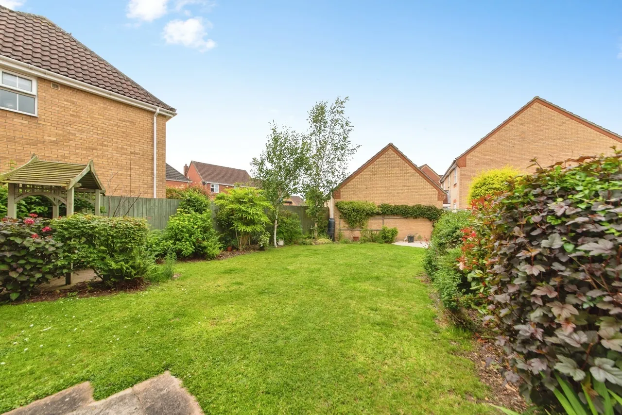 Rochester Close, Bracebridge Heath, Lincoln, Lincolnshire, LN4, photo 2