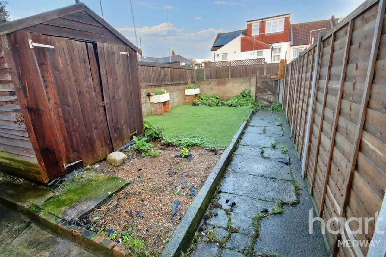 Wykeham Street, Rochester, ME2, photo 14