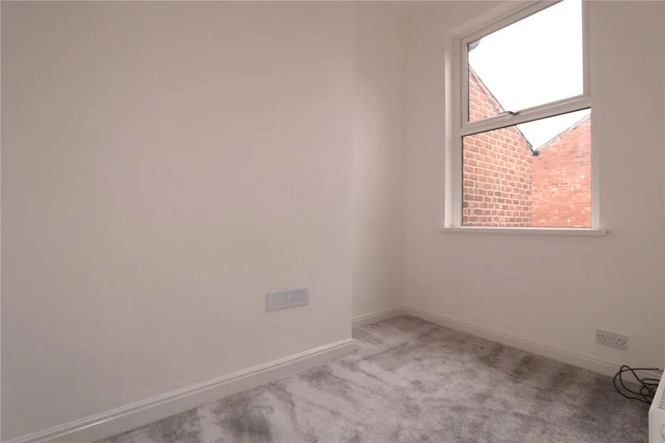 Hyde Road, Denton, Greater Manchester, M34, photo 7