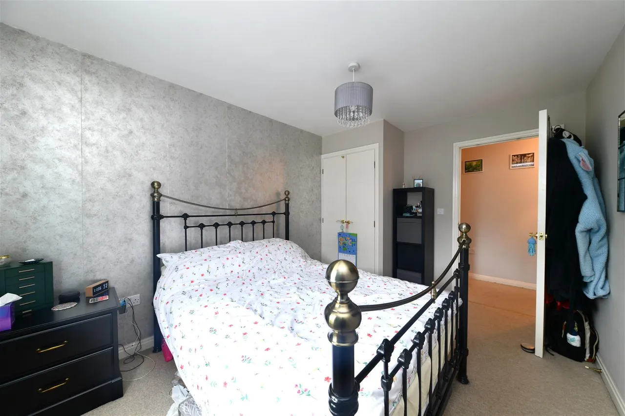 Fairfield Crescent, Stevenage, SG1 6GF, photo 12