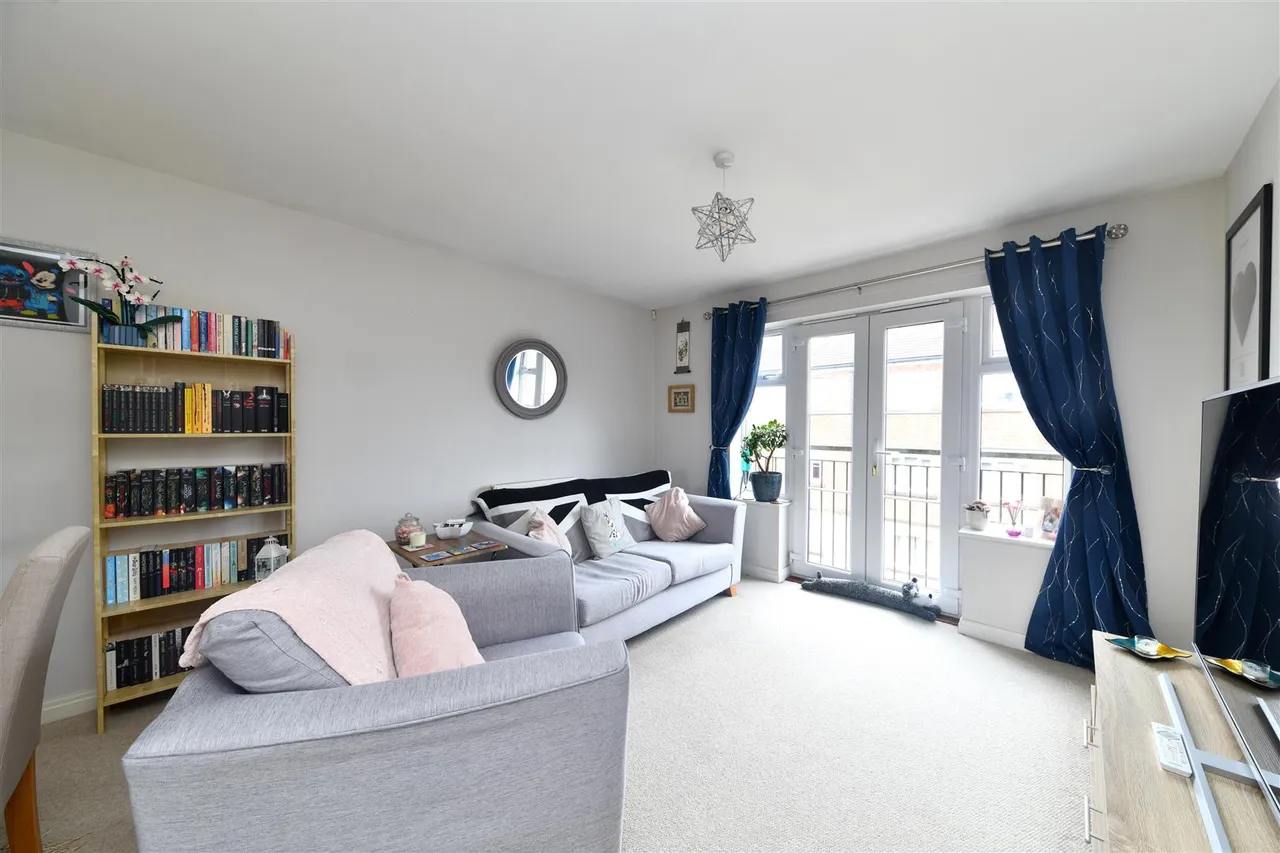 Fairfield Crescent, Stevenage, SG1 6GF, photo 10