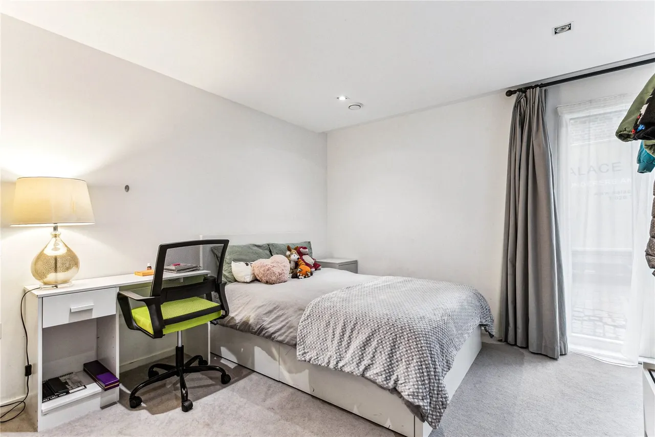 Farm Lane, London, SW6, photo 5