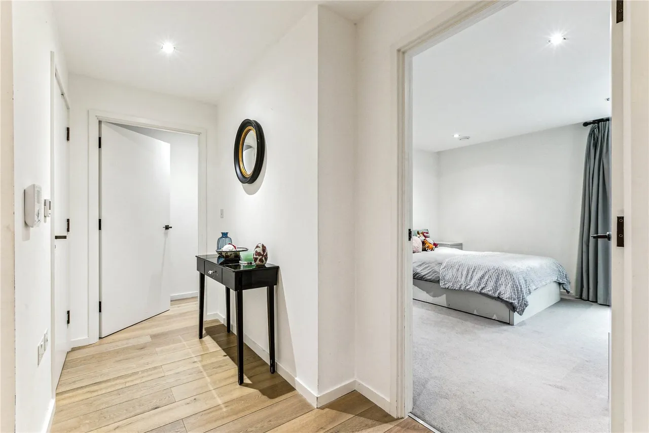 Farm Lane, London, SW6, photo 9