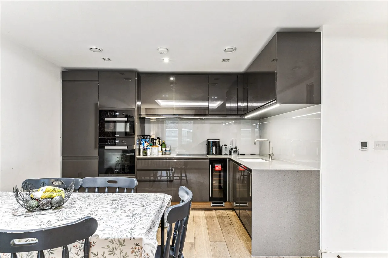 Farm Lane, London, SW6, photo 8