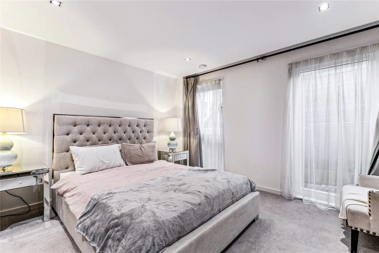 Farm Lane, London, SW6, photo 7