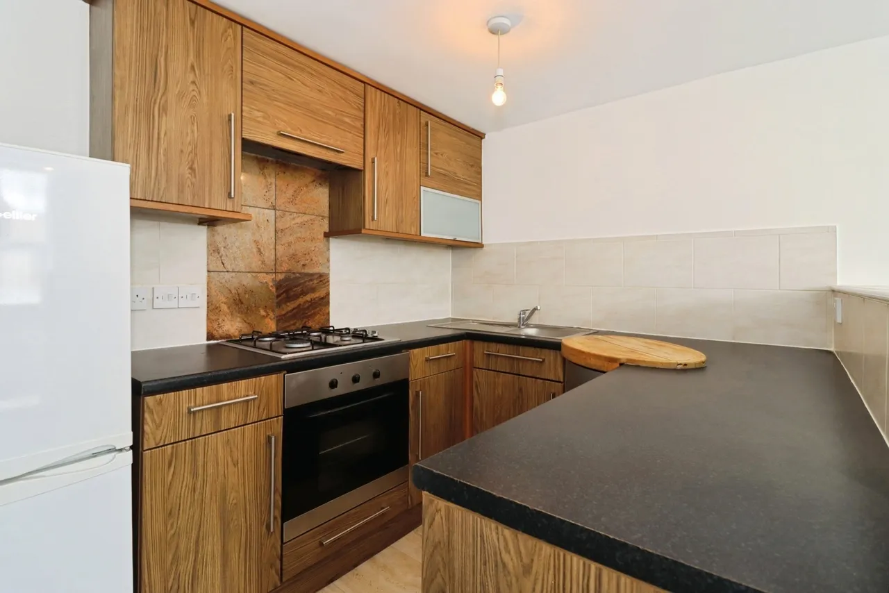 Two Mile Hill Road, Kingswood, Bristol, BS15, photo 3
