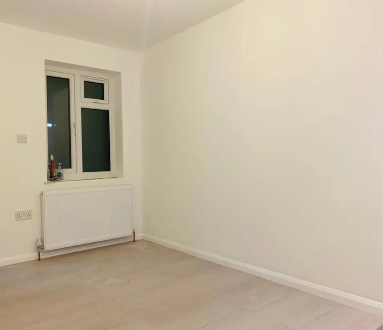 Gresham Drive, Romford, RM6, photo 4