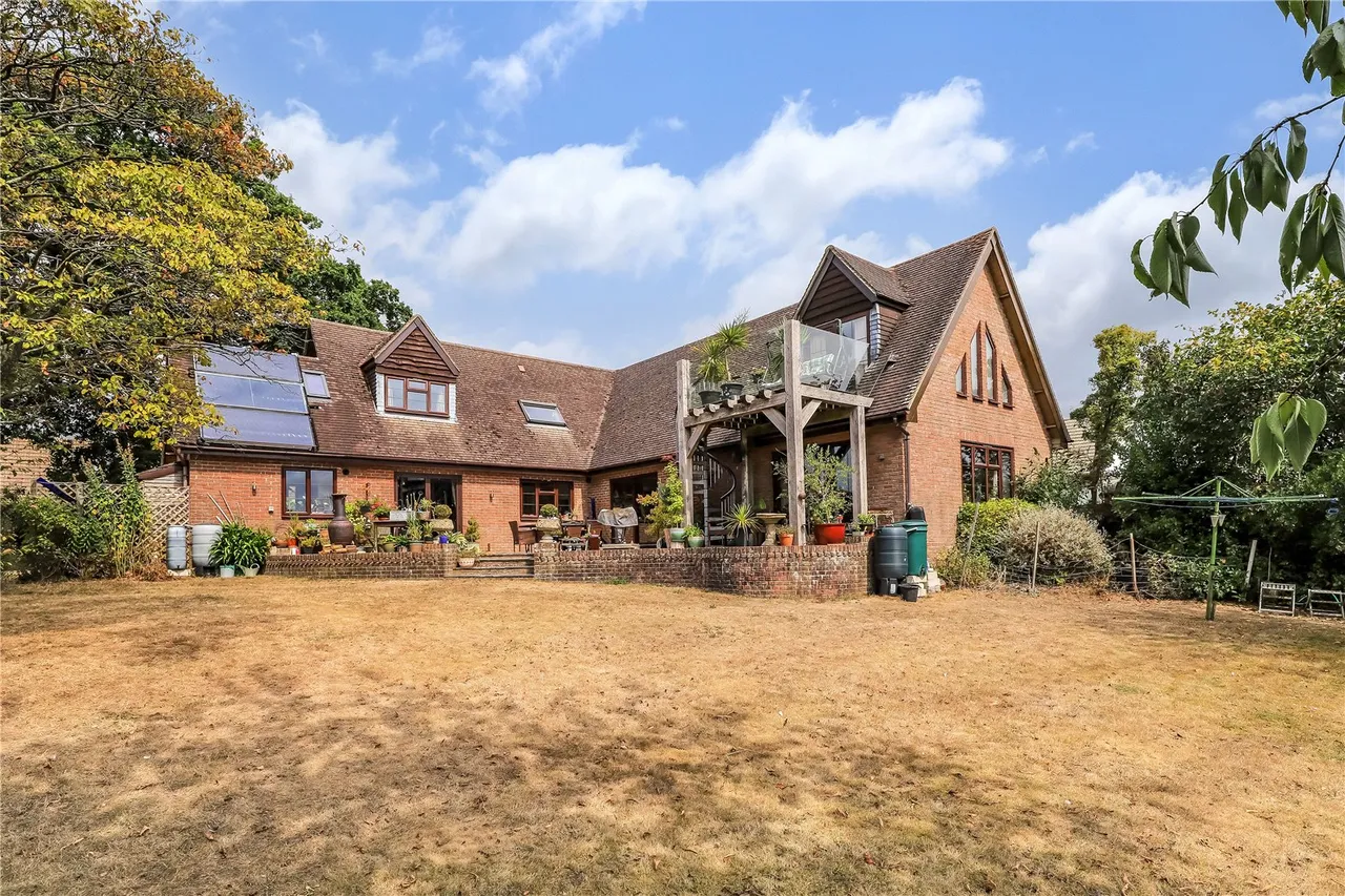 Lodge Drove, Woodfalls, Salisbury, Wiltshire, SP5 2NH, photo 18