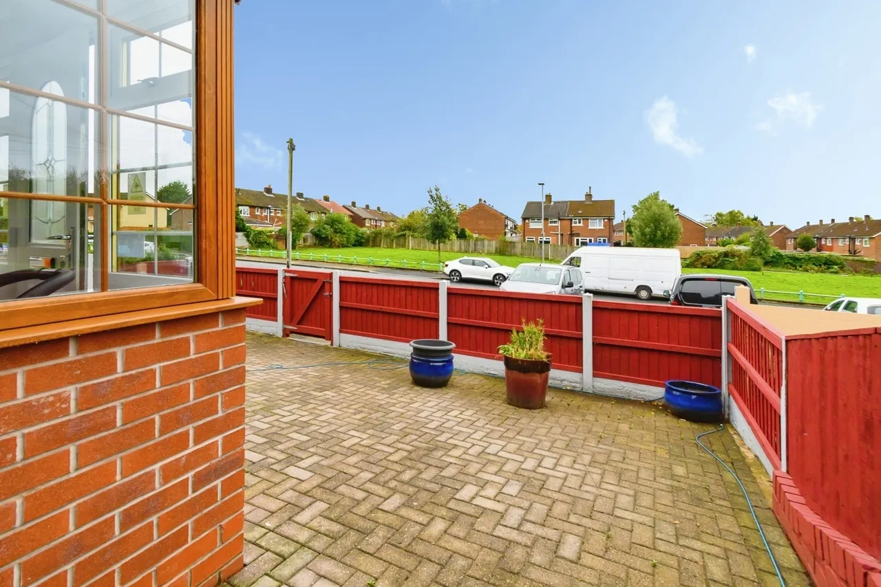 Baron Fold Crescent, Manchester, M38, photo 23