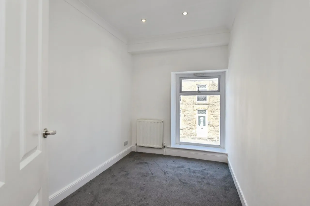 Church Street, Swansea, SA8, photo 14