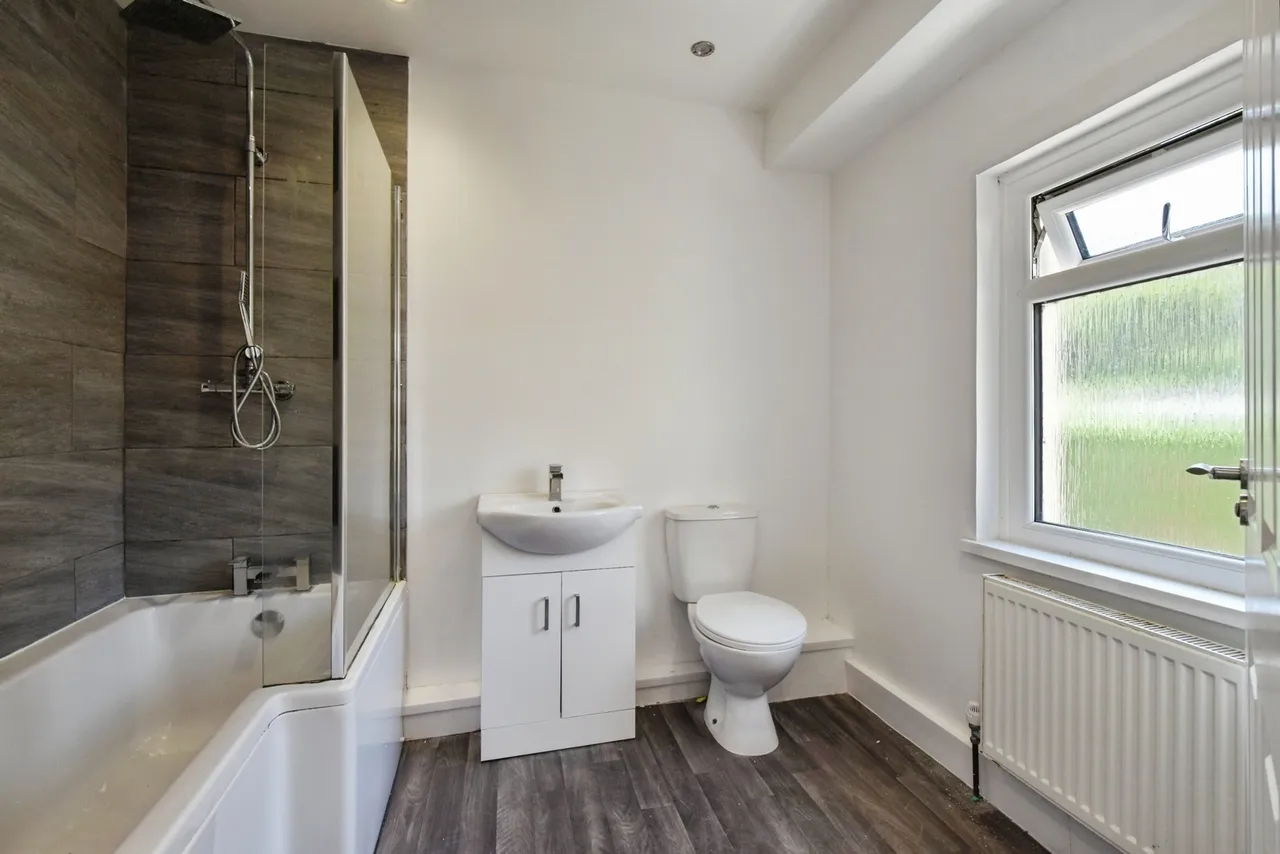 Church Street, Swansea, SA8, photo 12