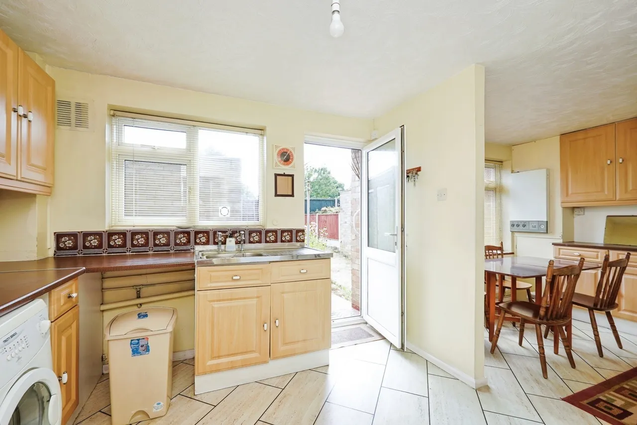 Boulevard Courrieres, Aylesham, Canterbury, Kent, CT3, photo 7